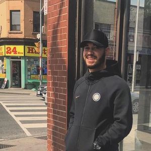 Meet your Posher, Diego